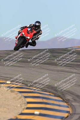 media/Feb-03-2024-SoCal Trackdays (Sat) [[767c60a41c]]/1-Turns 9 and 10 (940am)/